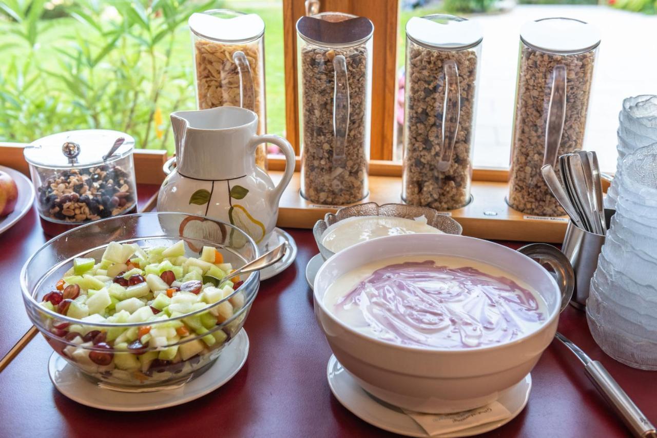 Strandhotel Schabus Velden am Woerthersee Ngoại thất bức ảnh
