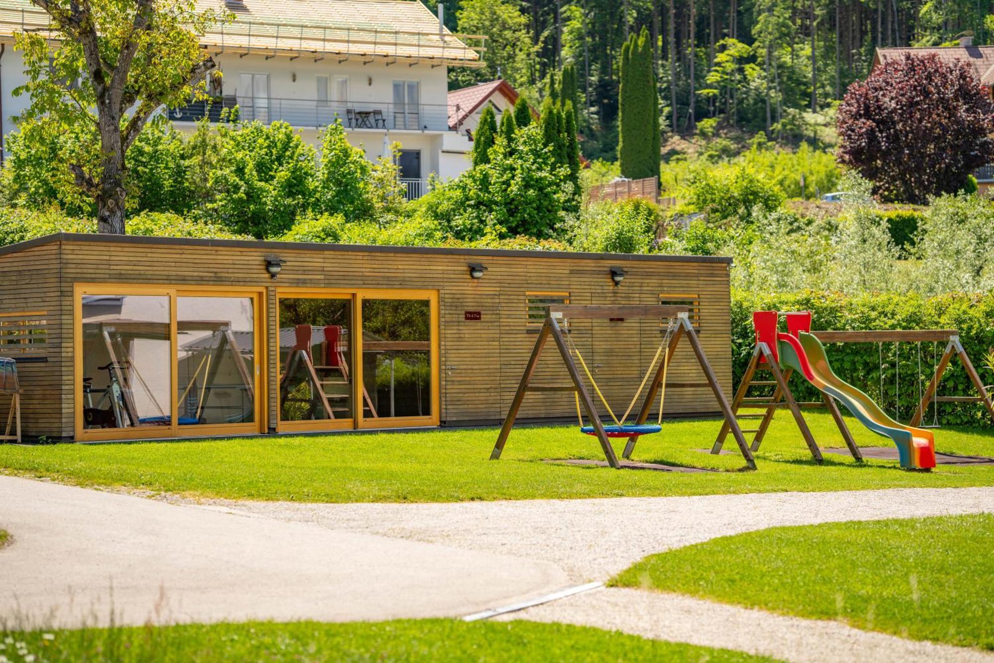Strandhotel Schabus Velden am Woerthersee Ngoại thất bức ảnh