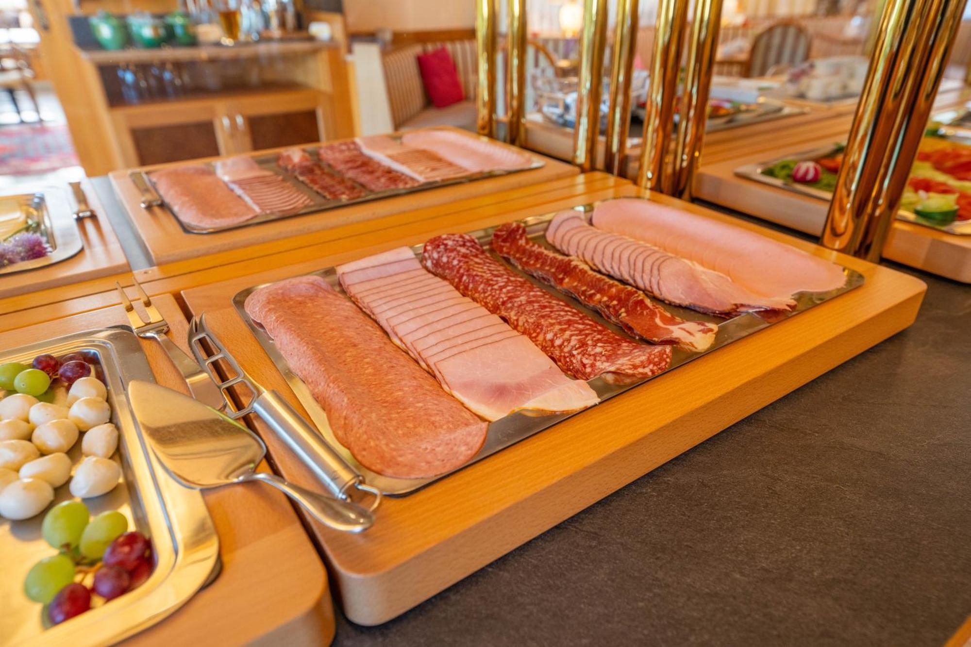 Strandhotel Schabus Velden am Woerthersee Ngoại thất bức ảnh